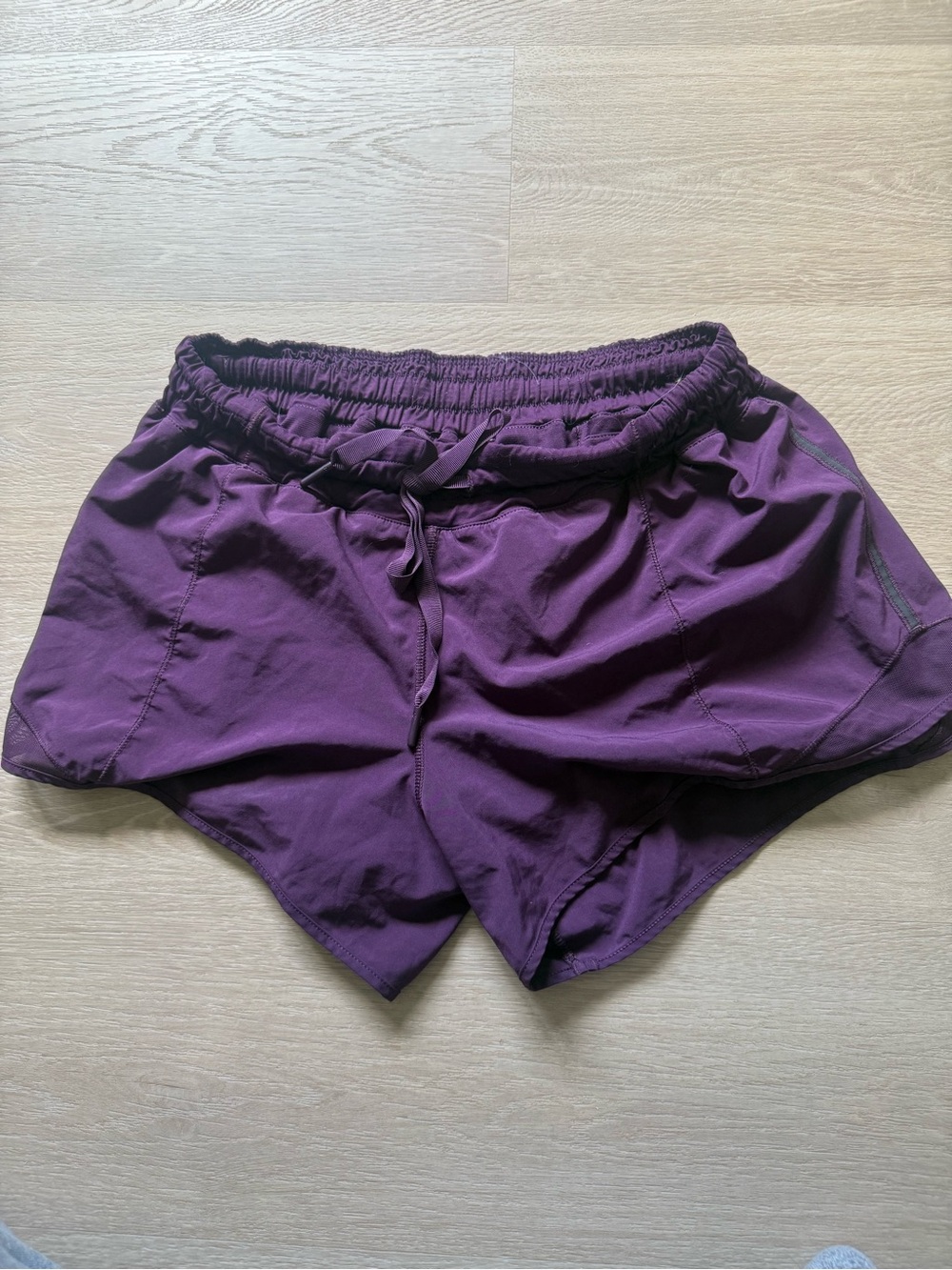 Women’s Lululemon Purple Athletic Running Shorts with Drawstring